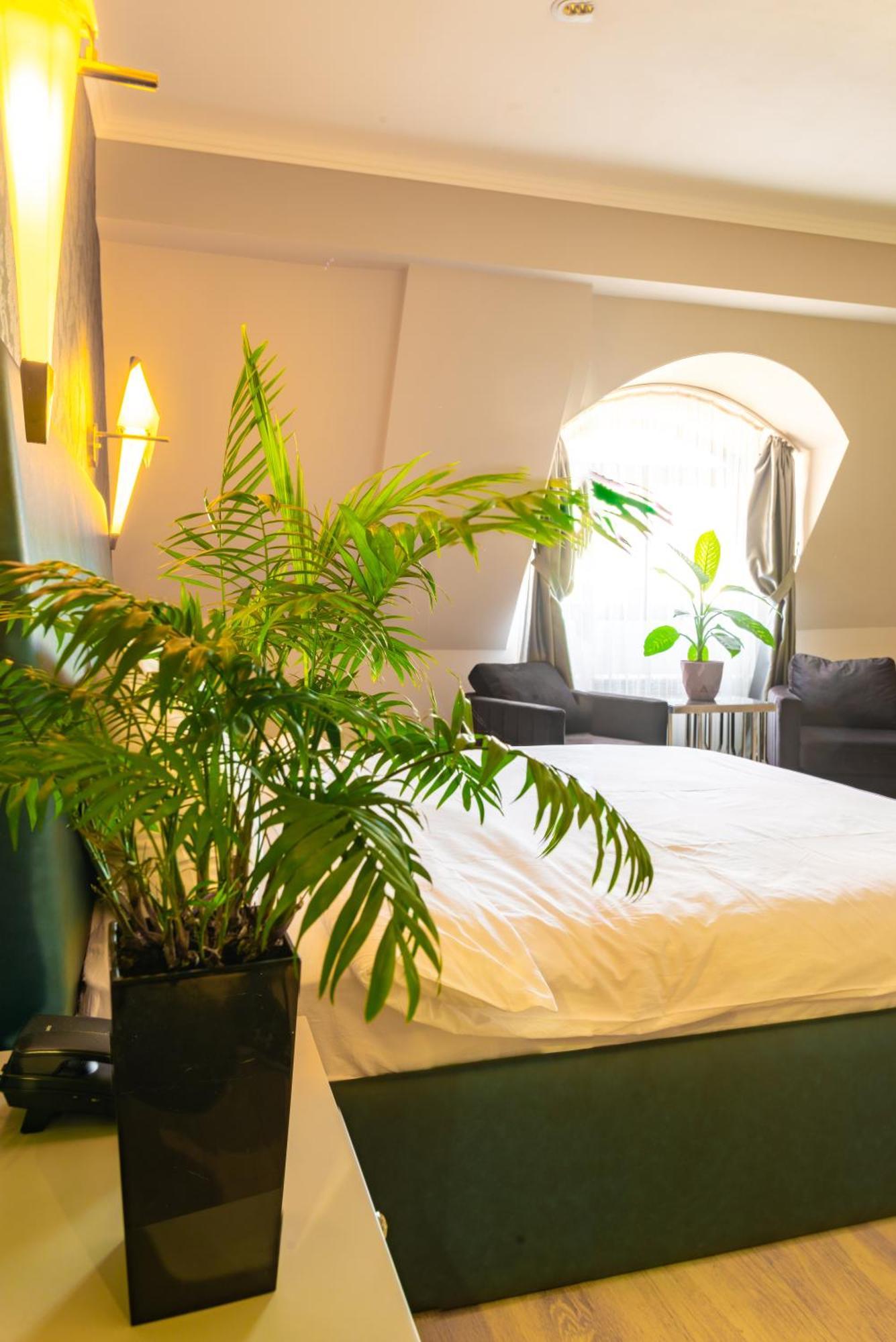 Downtown Hotel Batum Dış mekan fotoğraf