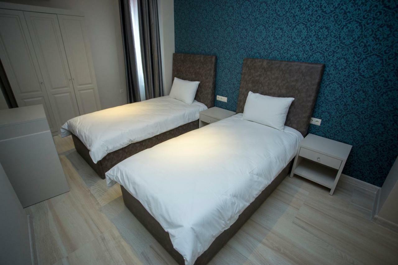 Downtown Hotel Batum Dış mekan fotoğraf