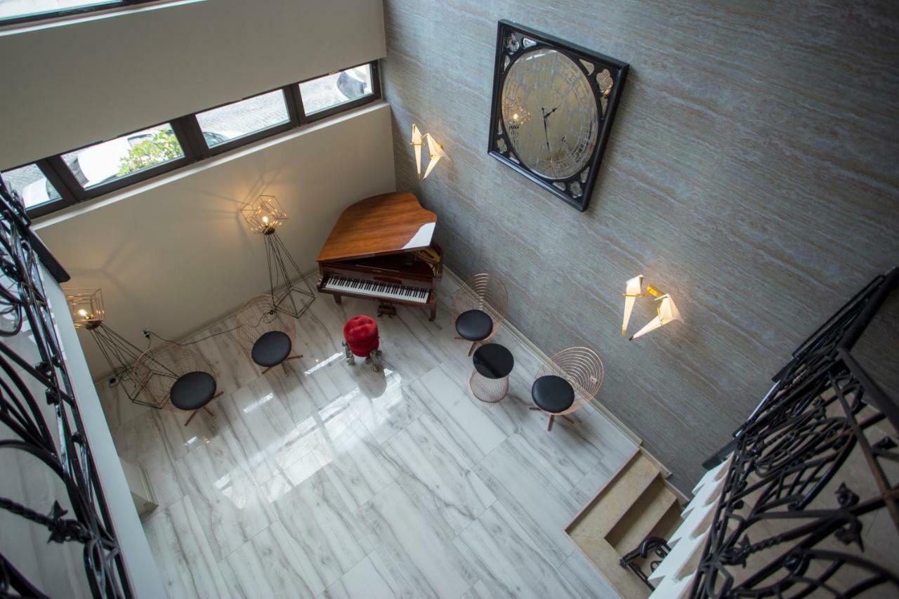 Downtown Hotel Batum Dış mekan fotoğraf