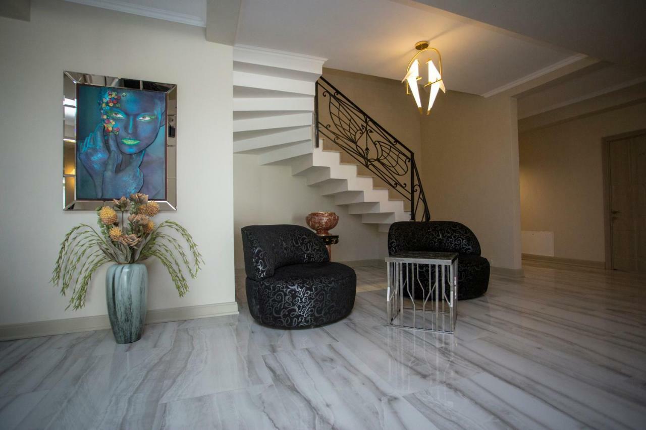 Downtown Hotel Batum Dış mekan fotoğraf