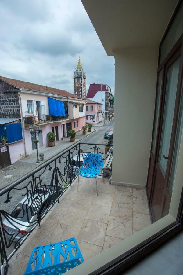 Downtown Hotel Batum Dış mekan fotoğraf
