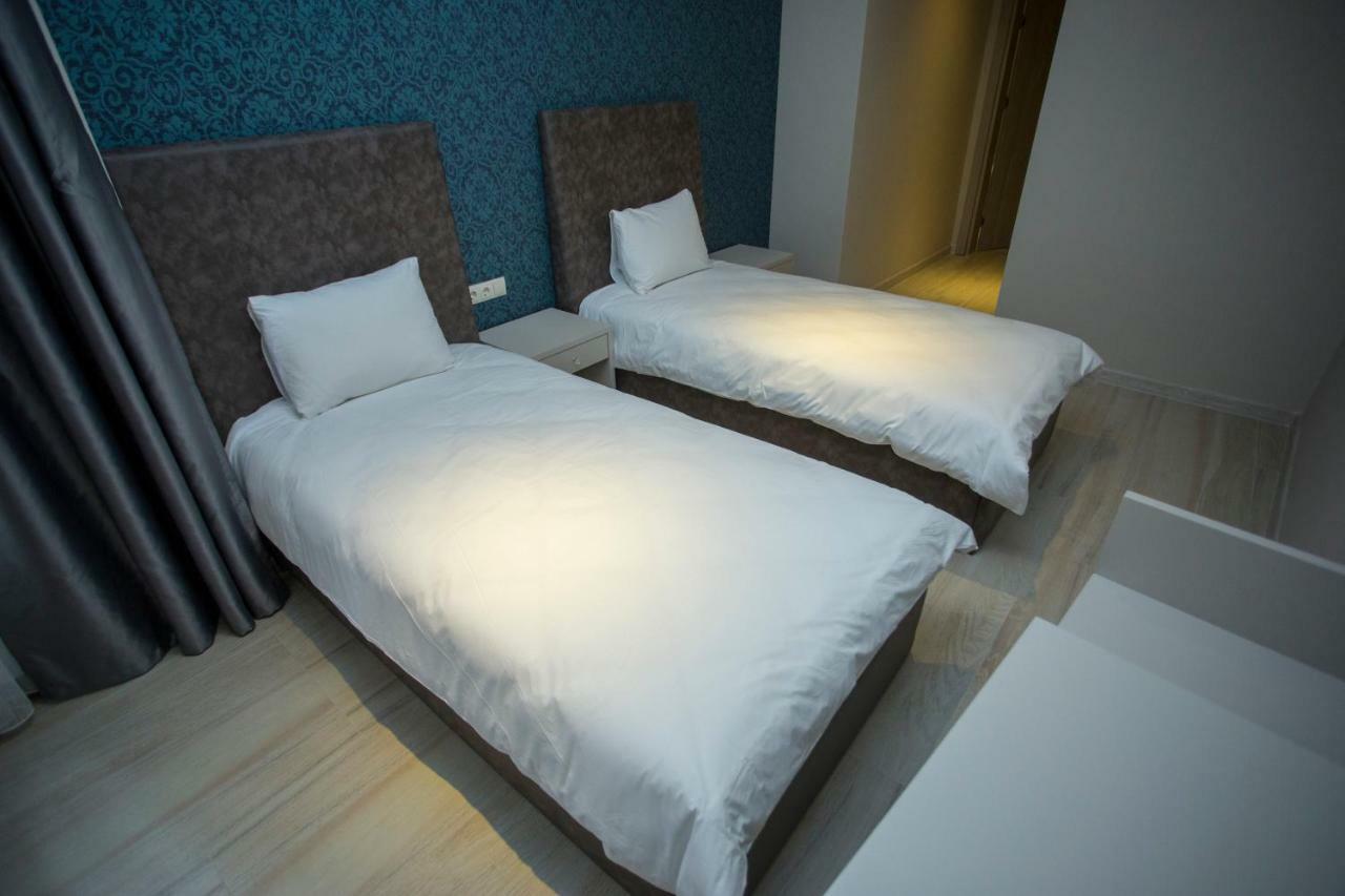 Downtown Hotel Batum Dış mekan fotoğraf