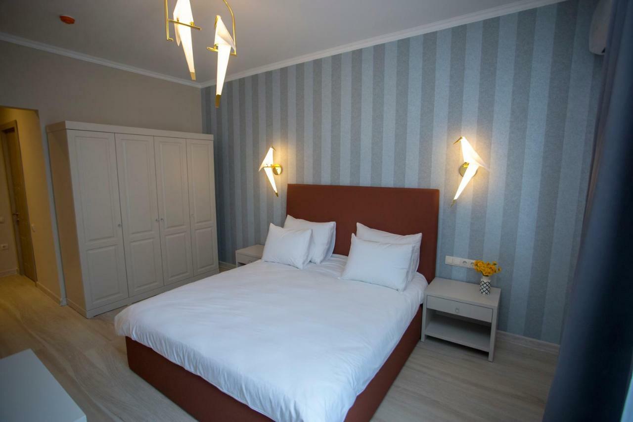Downtown Hotel Batum Dış mekan fotoğraf